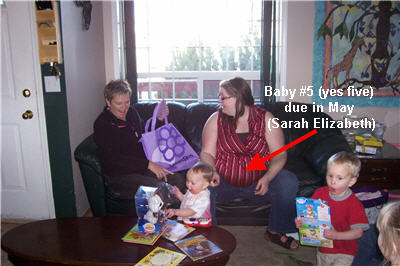 Linda, Abi, Robbie-Lynn & Sammy