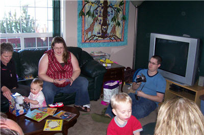 Linda, Abi, Robbie-Lynn, Kyle & Sammy